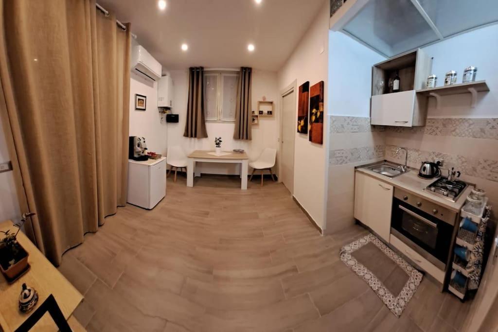 Casetta Dante 130 Palermo Exterior photo